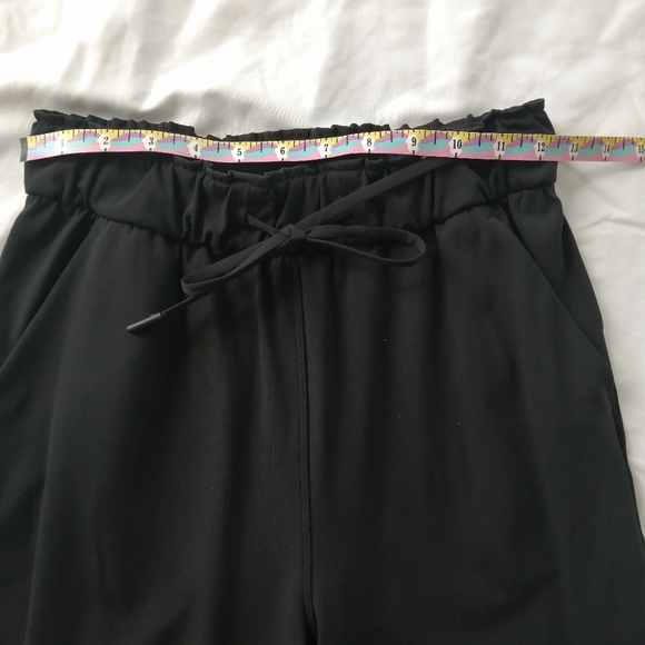 Lululemon Keep Moving Pants 7/8 High Rise in Black Size 4 - Picture 14 of 16